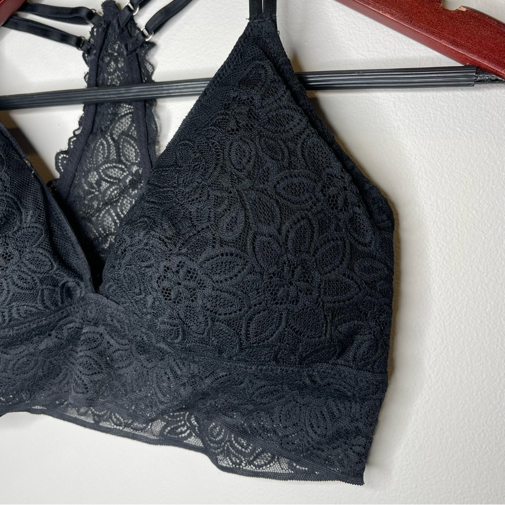Ladies size large Aerie lace‎ detailed racerback bra - Picture 4 of 5